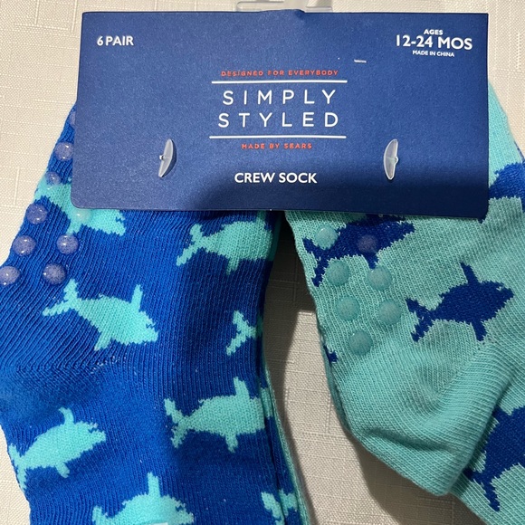 12-24 Month Baby 12 pairs Non Slip Shark Socks 2 packages 12 Pairs of Socks - Picture 2 of 4